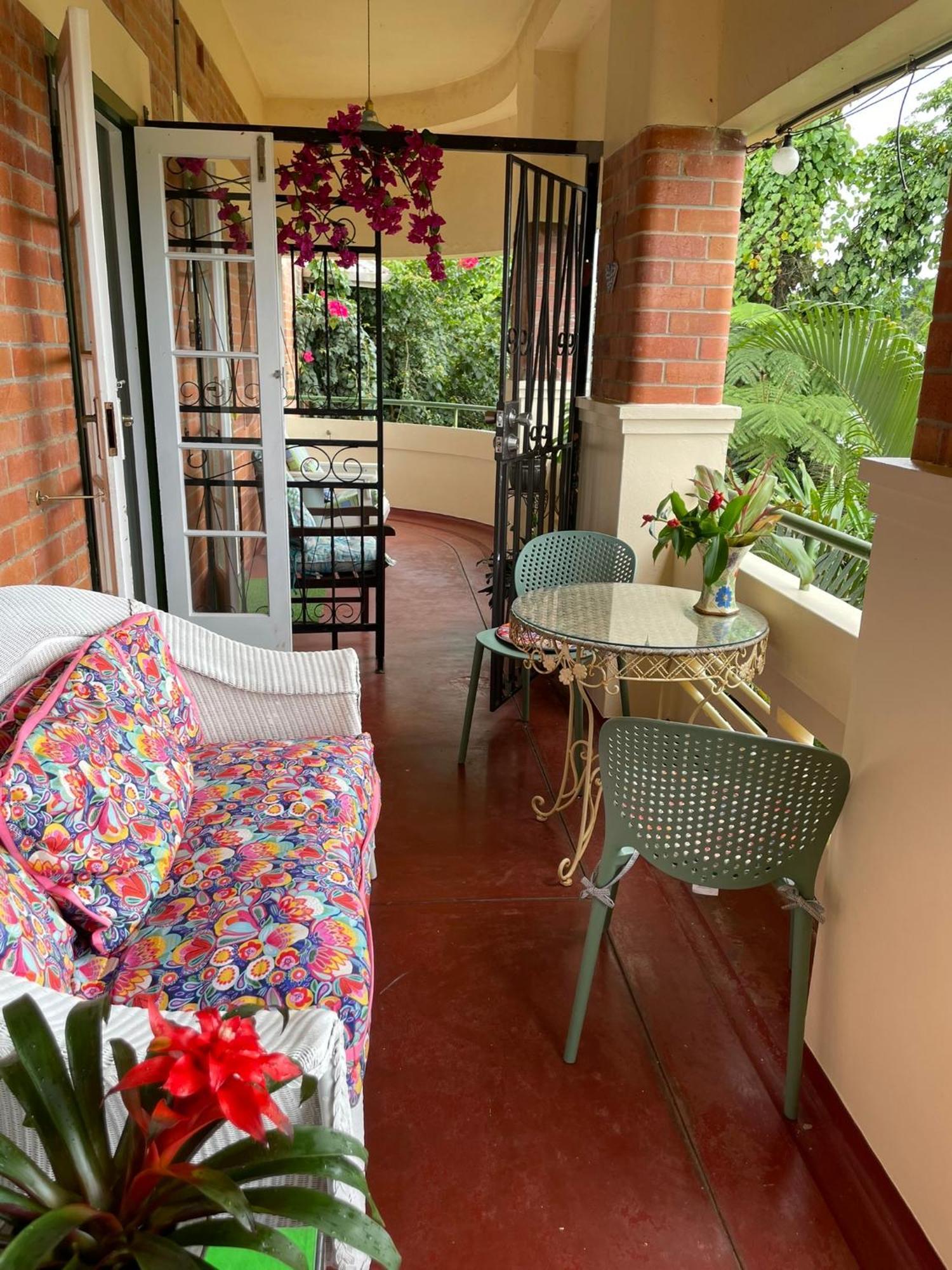 Babinda Quarters Hotel Eksteriør billede